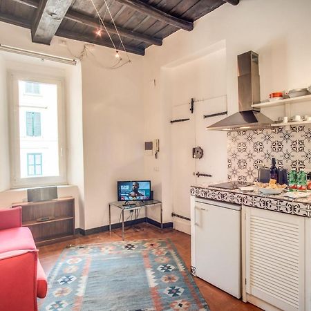 Lovely Flat In The Heart Of Trastevere Rom Eksteriør billede