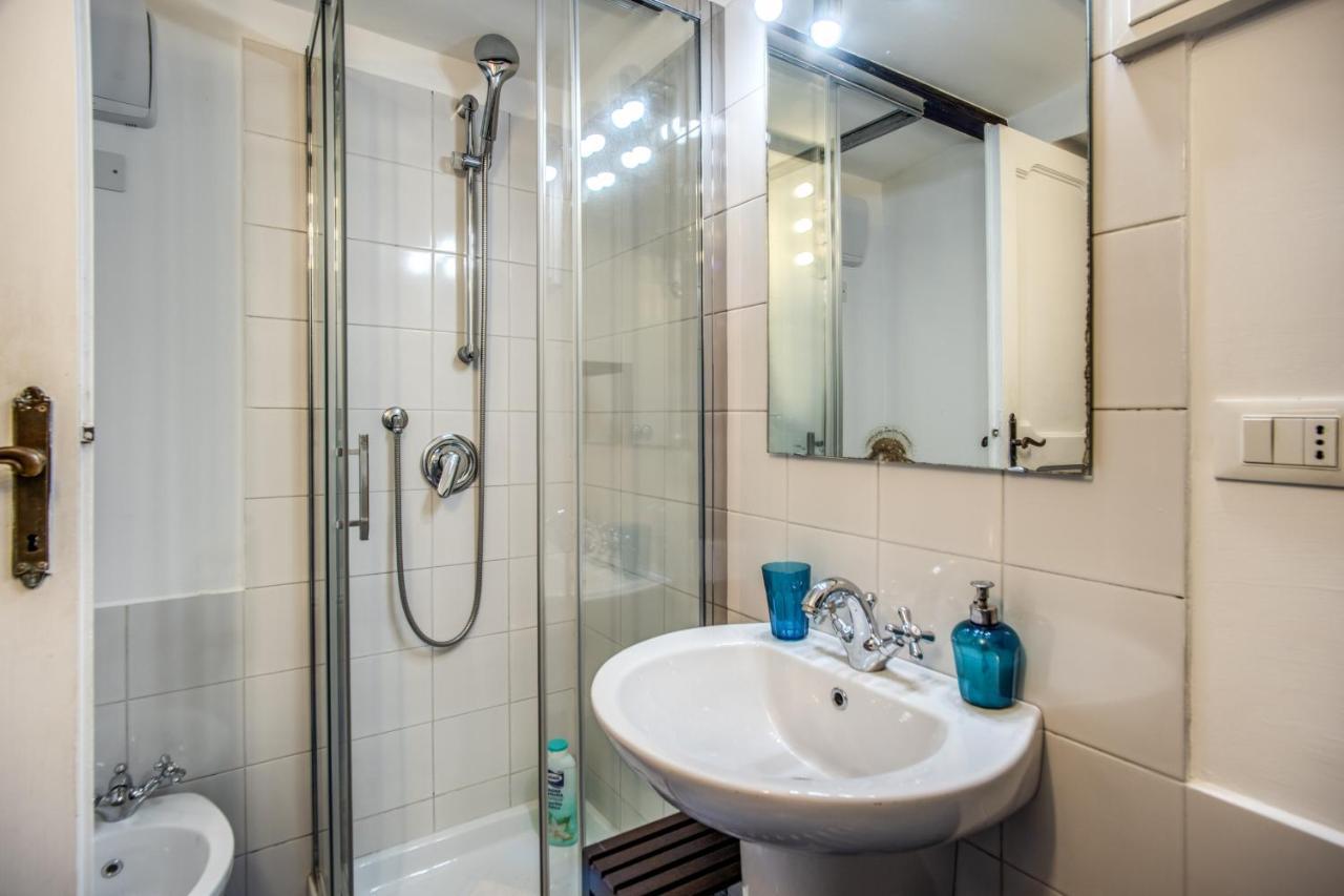 Lovely Flat In The Heart Of Trastevere Rom Eksteriør billede